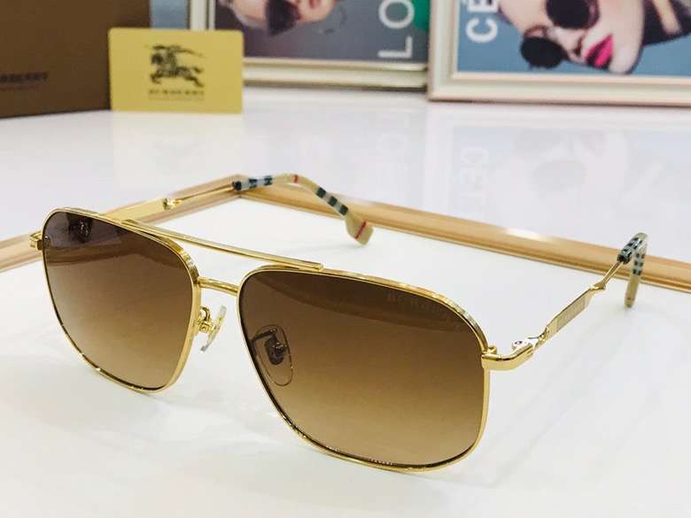 Picture of Burberry Sunglasses _SKUfw49839172fw